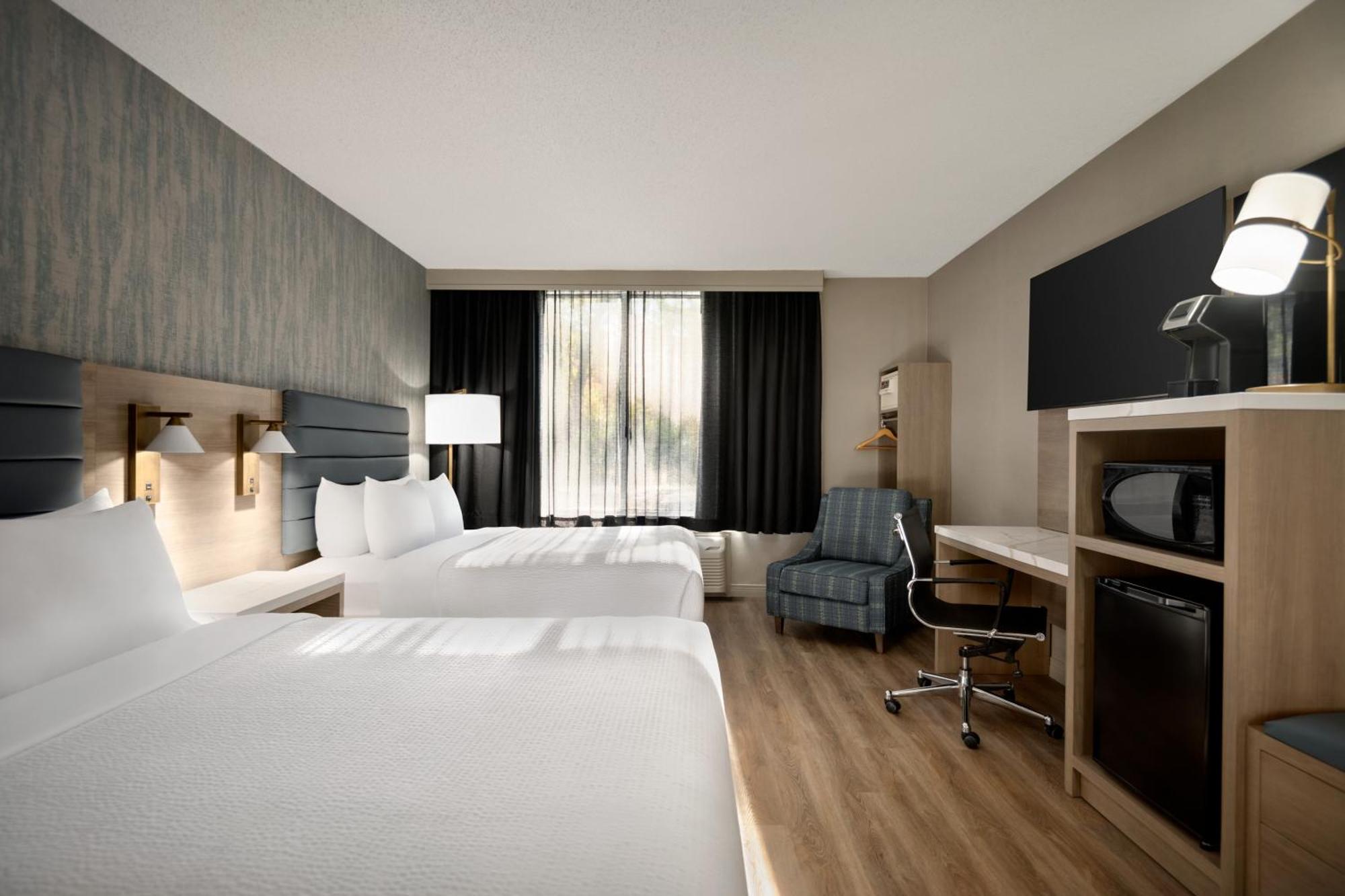 Room Two Queen Beds Pet Friendly or Non-Smoking